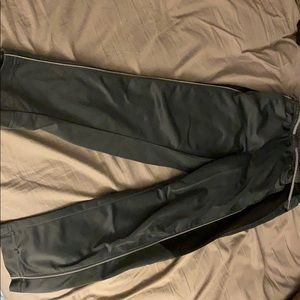 Boys sweatpants like new